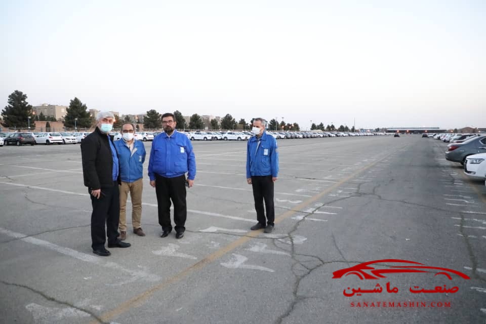 تاکید مدیرعامل ایران خودرو بر تسریع در تحویل خودرو به مشتریان