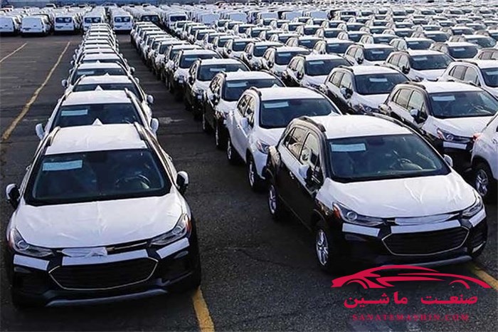 امضای وزیر صمت پای نسخه نهایی واردات خودرو
