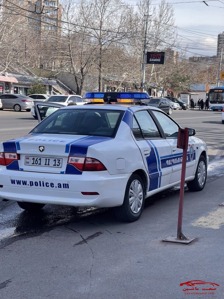 عکس/ خودرو بی کیفیت ایرانی، ماشین پلیس ارمنستان