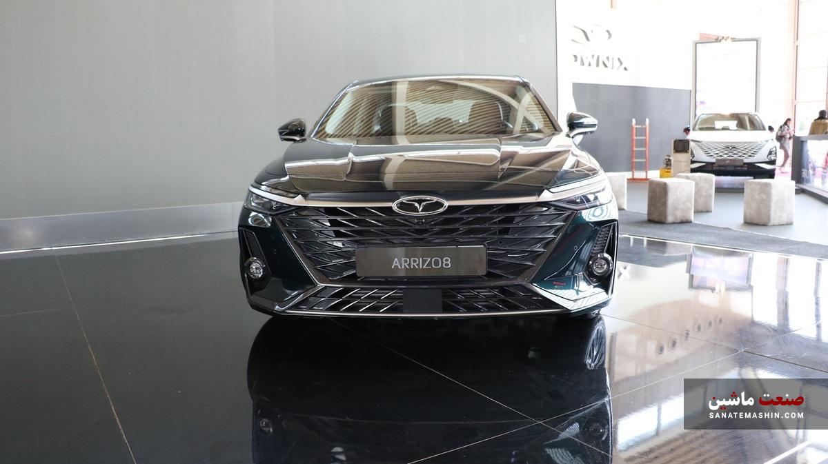 نمایش محصولات فونیکس و فونیکس NEV در ششمین نمایشگاه خودرو تهران