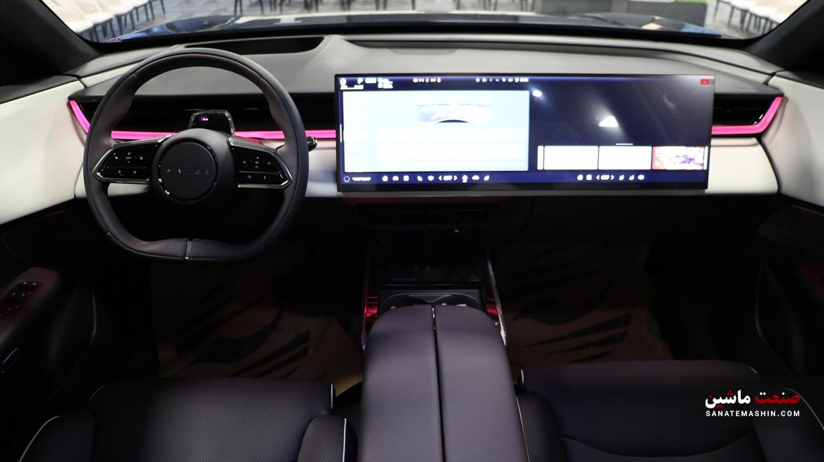 مزدا EZ-60 آفتاب خودرو توسط کامران تفتی و متین ستوده رونمایی شد +تصاویر