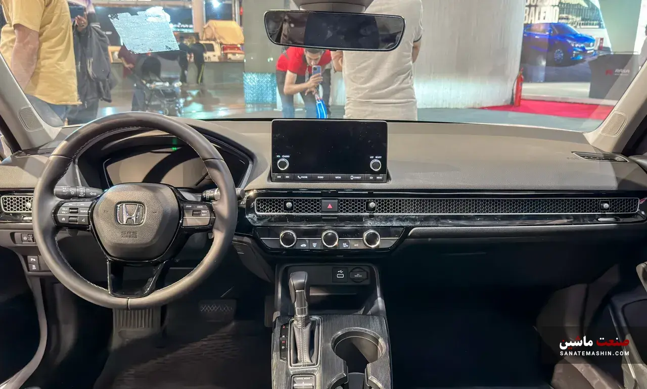 گرد و غبار سیویک برای کیا K5 و مزدا3 تمامی ندارد! گرد و غبار سیویک برای کیا K5 و مزدا3 تمامی ندارد!