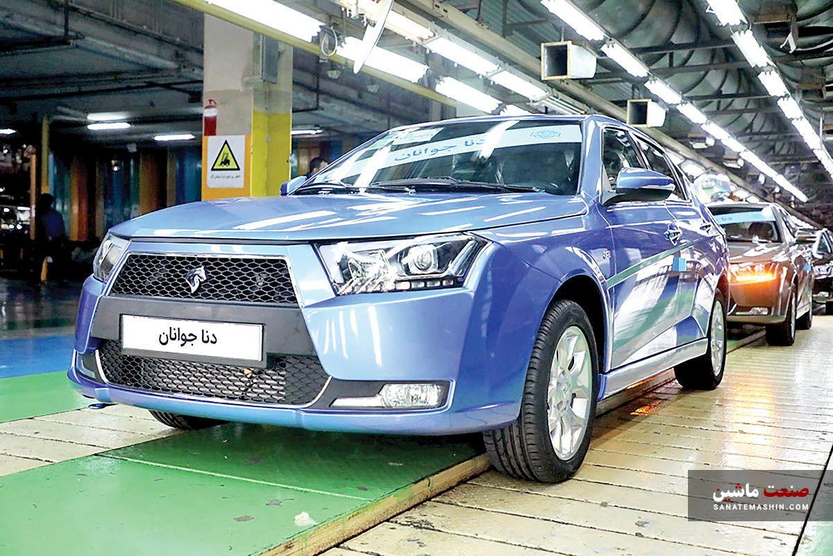 خودروسازان کمتر از تولید فروختند