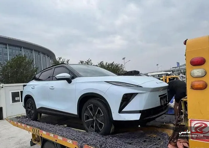اومودا C5 PHEV فیس لیفت شکار شد +تصاویر