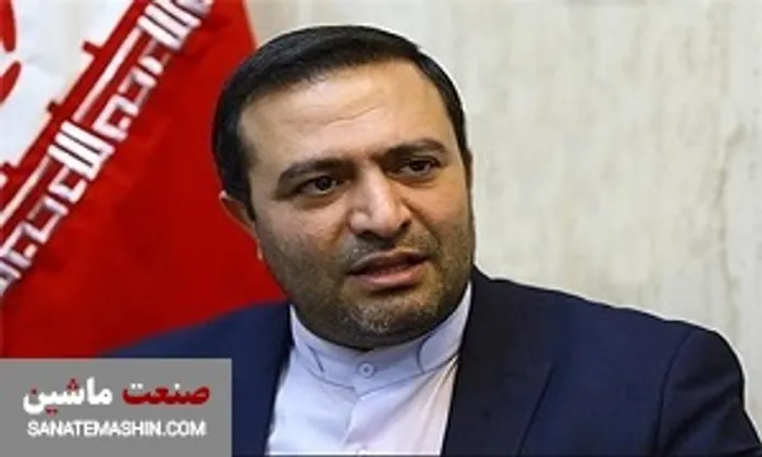 عرضه خودرو در بورس کالا طبق قانون ادامه دارد