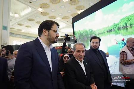 بازدید وزیر راه و شهرسازی از محصولات گروه بهمن +تصاویر