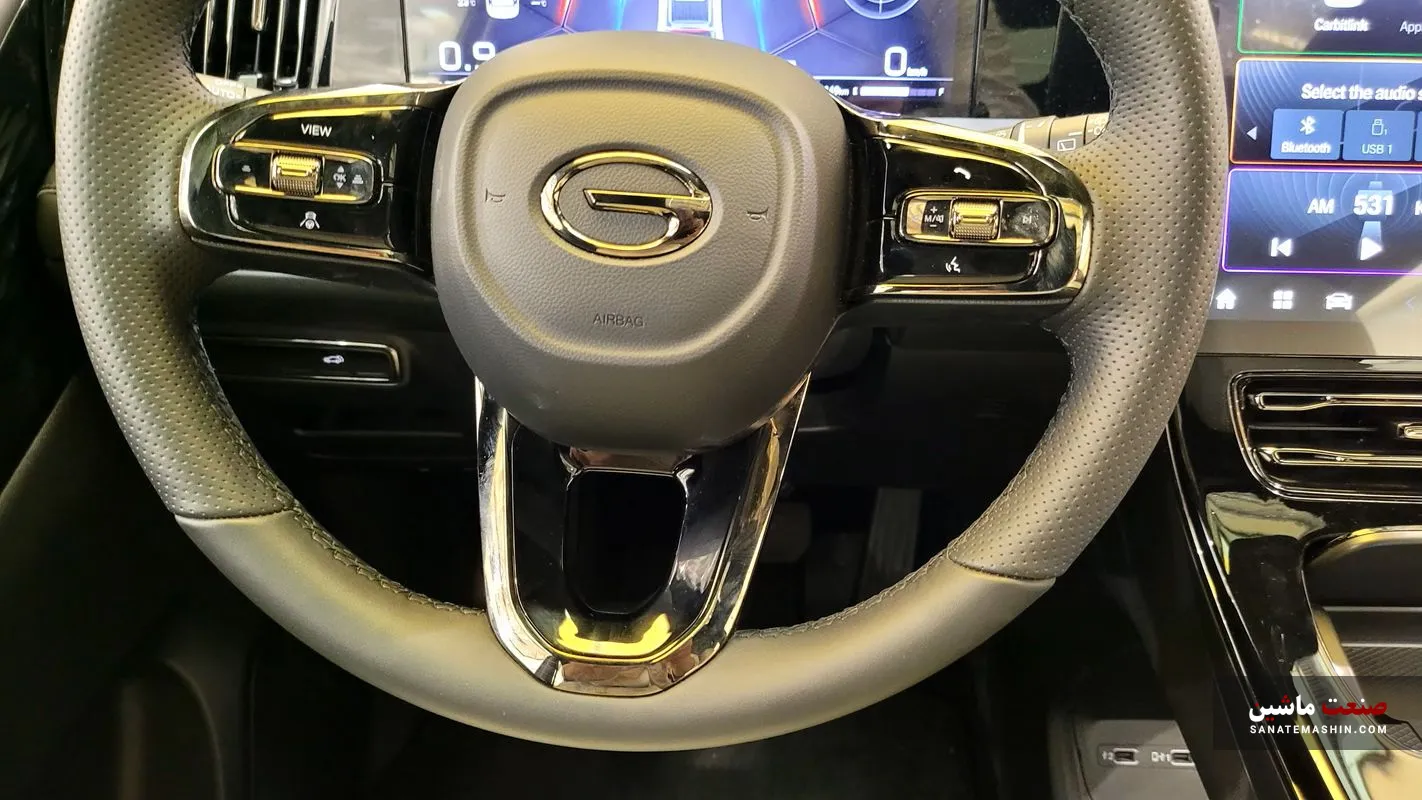 GAC M8 مینی ون لوکس جیران موتور GAC M8 مینی ون لوکس جیران موتور