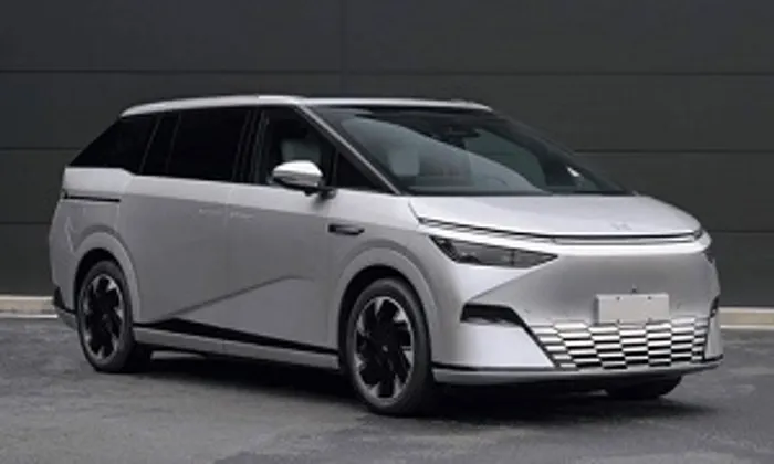 مینی ون اکس9 ؛ فرمول لوکس اکس پنگ با قلب الکتریکی +تصاویر