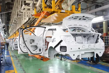 نظر شورای رقابت درباره قراردادهای مشارکت در تولید خودرو
