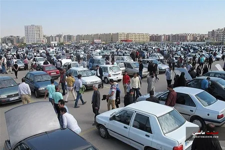 معاملات در بازار خودرو متوقف شد
