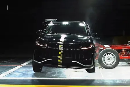 عملکرد درخشان تیسان S05 تیگارد موتور در تست تصادف +تصاویر