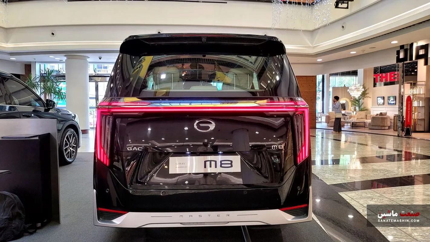 GAC M8 مینی ون لوکس جیران موتور GAC M8 مینی ون لوکس جیران موتور